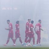 Les joueurs du FC Sion peinent à y voir clair à la Tuilière, au sens propre comme au sens figuré